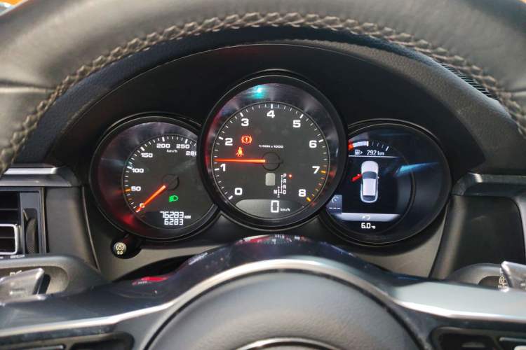 Used Porsche Macan 2018 Macan 2.0T