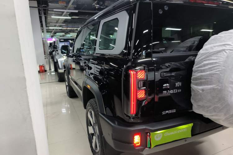 Used Beijing Auto BJ40 Electric Drive 2025 Advanced Edition
