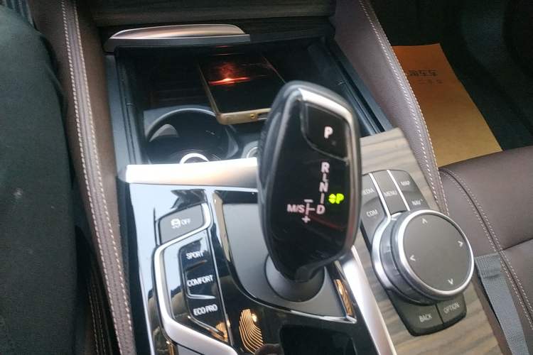 Used BMW 5 Series 2018 Revised Version 530Li Leading Edition Luxury Package
