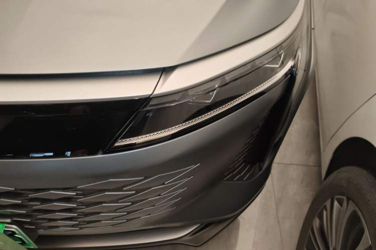 Used  Stellar C-DM 2024 1.5T Long-Range Pro
