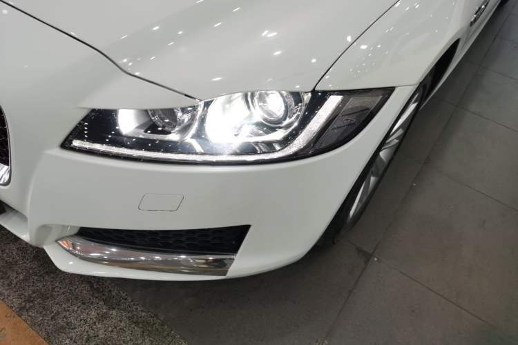 Used Jaguar XFL 2019 XFL 2.0T 200PS Two-Wheel-Drive Luxury Edition
