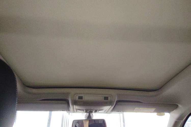 Used Volkswagen Tacqua 2021 200TSI DSG JoyConnect Edition
