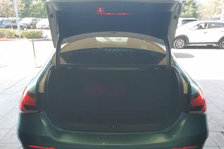 Used Mercedes-Benz A-Class 2021 A 200 L Sport Sedan Fashion Model