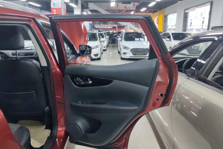 Used Nissan Qashqai 2016 2.0L CVT Luxury Edition