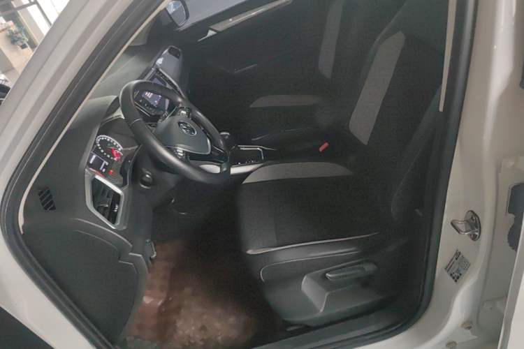 Used Volkswagen T-ROC 2022 280TSI DSG Two-Wheel Drive Elite PLUS
