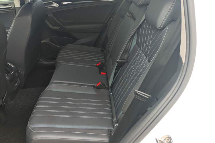 Used Volkswagen Tiguan L 2023 330TSI Automatic Two-Wheel Drive Comfort Edition
