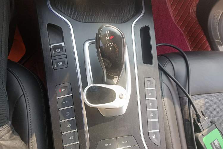 Used Wey VV7 2019 Upgraded Model 2.0T Flagship Version China VI