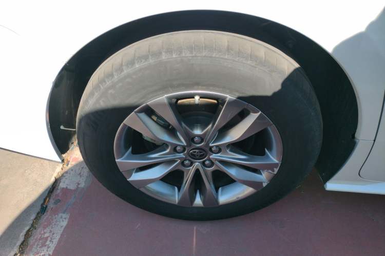 Used Toyota Sienna 2023 2.5L Hybrid Comfort Edition