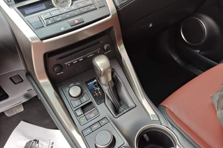 Used Lexus NX 2015 200T All-Wheel-Drive Fēngshàng Edition
