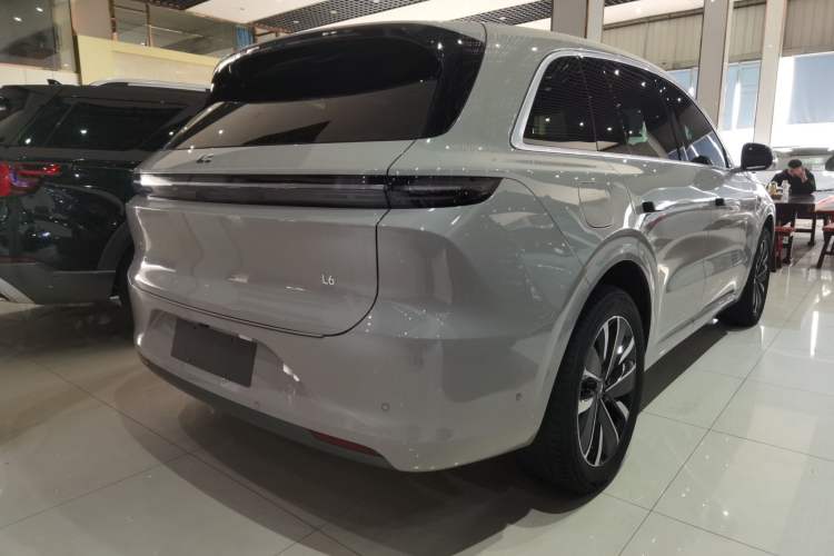 Used Li Auto L6 2025 Pro Smart Refresh Edition
