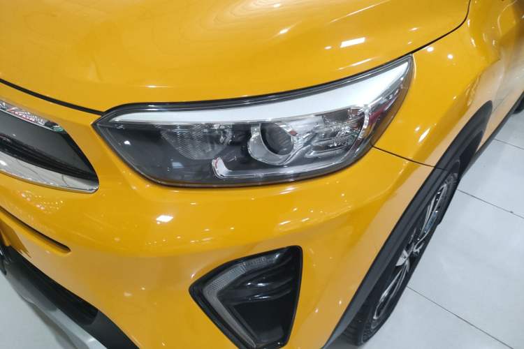 Used Kia kx1 Stonic 2019 1.4L Automatic Sport Edition China VI
