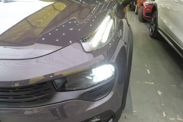 Used Lynk & Co 02 2022 1.5T DCT Shine Pro
