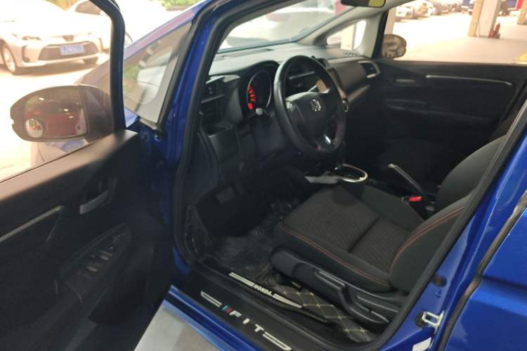 Used Honda Fit 2018 1.5L CVT Trendy Sports Edition

