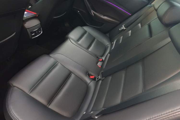 Used Mazda Atenza 2017 2.5L Skyactiv Sport Edition
