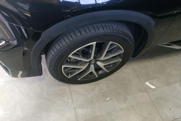 Used GAC Trumpchi GS8 2022 Flagship Series 2.0 TGDI Four-Wheel Drive Luxury Smart Connectivity Version (7 Seats)
