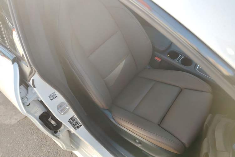 Used Mercedes-Benz CLA 2016 Facelifted CLA 260 4MATIC
