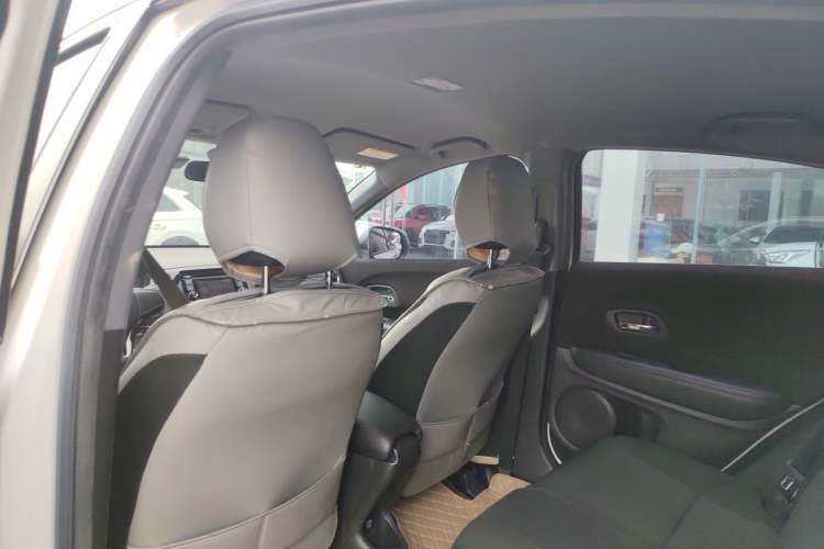 Used Honda XR-V 2015 1.5L LXi CVT Classic Edition
