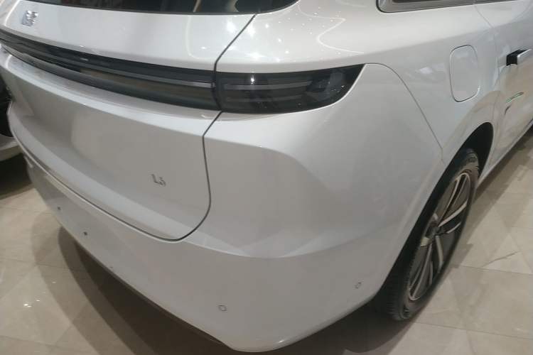 Used Li Auto L6 2024 Pro Model
