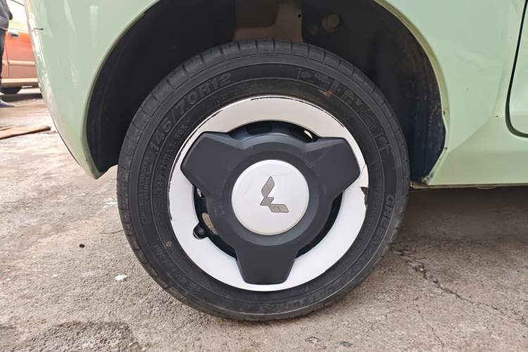 Used Wuling Hongguang MINIEV 2021 Macaron Fashion Model Lithium Iron Phosphate