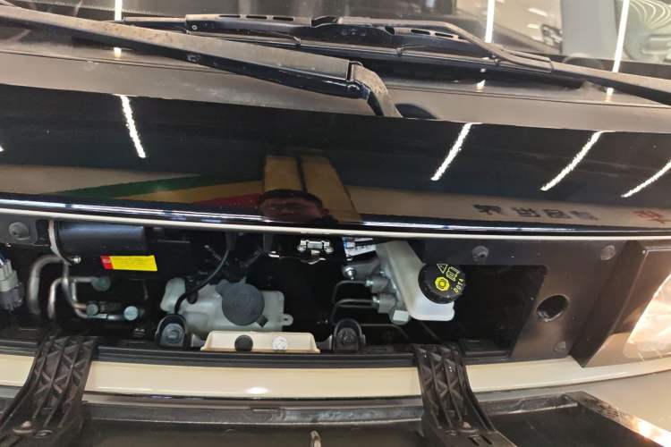 Used Baojun KiWi EV 2021 Designer Lithium Iron Phosphate
