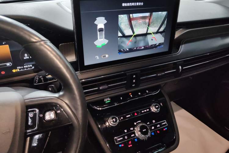 Used Lincoln Corsair 2022 2.0T Two-Wheel Drive Luxury Edition