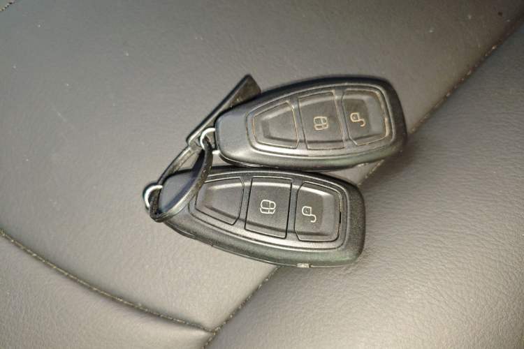 Used Ford EcoSport 2013 1.0L GTDi Manual Luxury Model