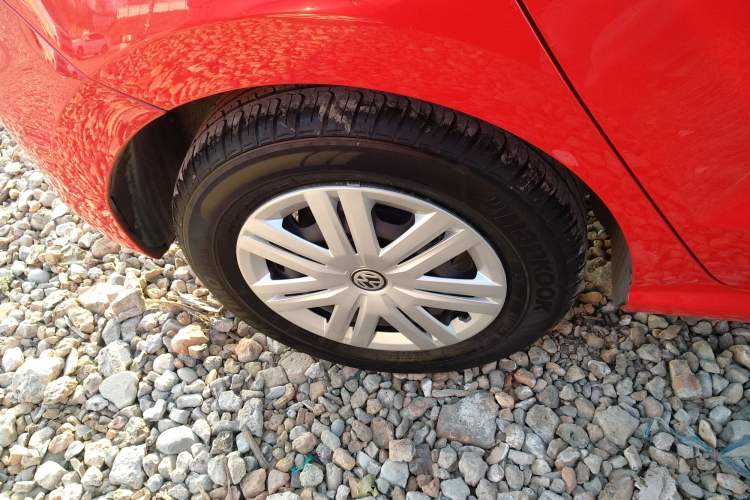 Used Volkswagen Polo 2016 1.4L Manual Fashion Model