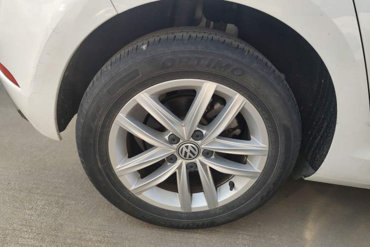 Used Volkswagen Golf 2019 1.6L Automatic Comfort Model China V Standard
