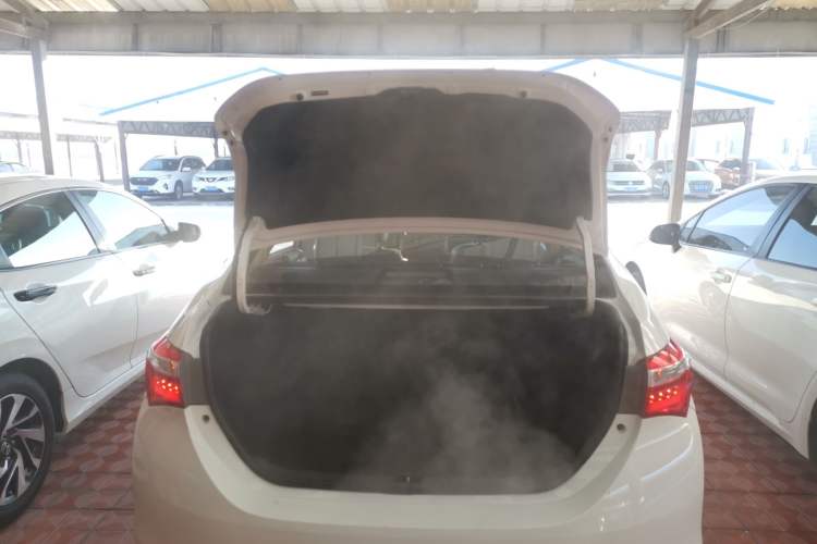 Used Toyota Corolla 2014 1.6L CVT GLX-i Navigation Edition
