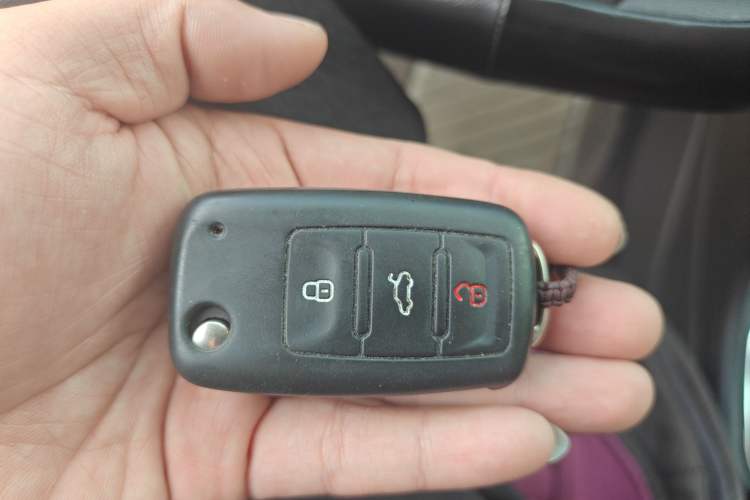 Used Volkswagen Polo 2016 1.4L Automatic Trendy Model
