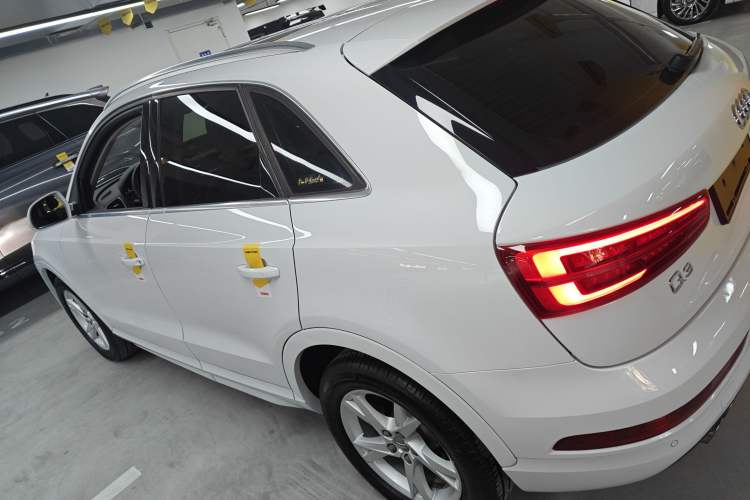 Used Audi Q3 2017 35 TFSI Fashion Model
