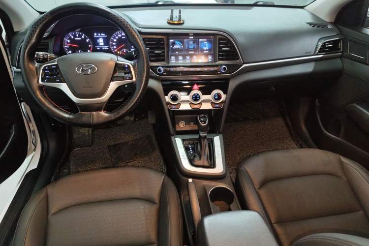Used Hyundai Elantra 2019 1.5L CVT ZhiXuan – Elite Version
