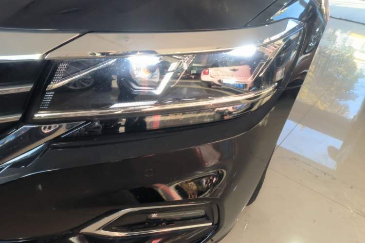 Used Volkswagen Passat 2019 330TSI Elite Edition China VI
