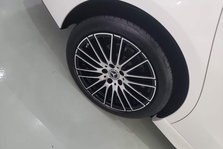 Used Mercedes-Benz C-Class 2025 Facelift C 260 L Sport Edition
