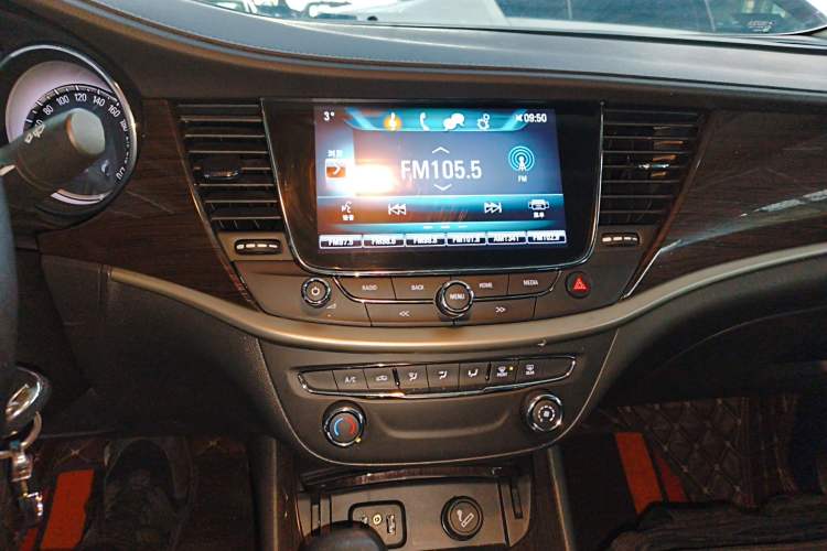 Used Buick Verano 2019 Sedan 20T Dual-Clutch Leading Model
