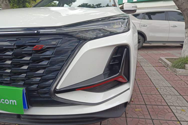 Used Changan CS75 PLUS 2022 Classic Edition 1.5T Automatic Pioneer Model
