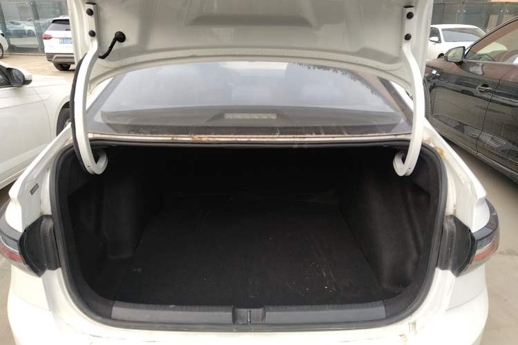 Used Volkswagen Lavida 2023 New Rui 1.5L Automatic New Yi Edition
