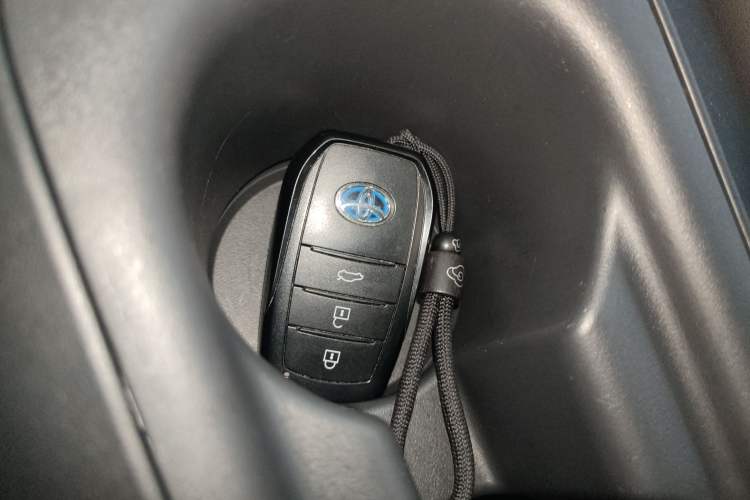 Used Toyota Corolla 2023 1.8L Smart Electric Hybrid Dual-Motor Elite Edition
