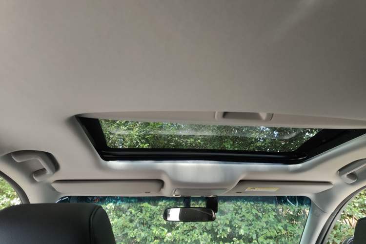 Used Acura CDX 2019 1.5T Two-Wheel Drive Deluxe Edition