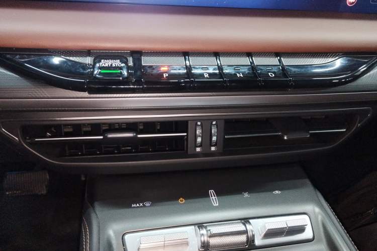 Used Lincoln Z 2024 2.0T Two-Wheel Drive Luxury Hybrid Version