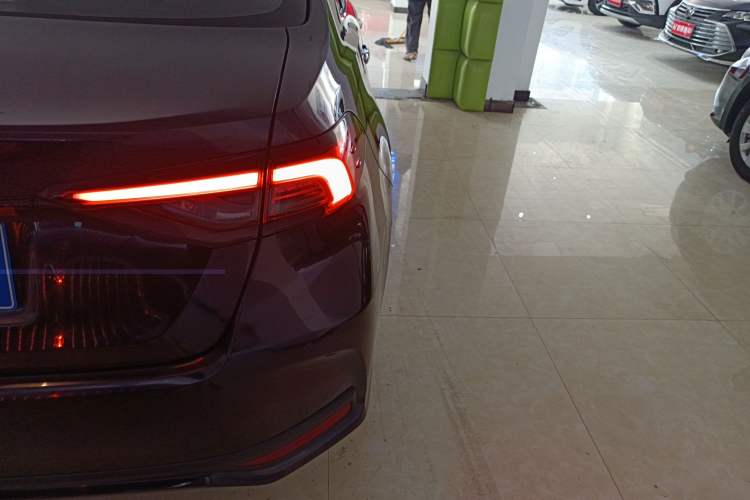 Used Toyota Allion 2021 2.0L Flagship Edition
