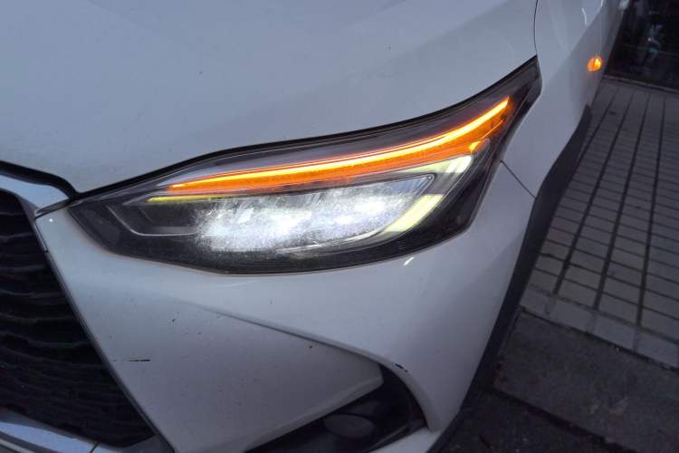 Used Toyota YARiS L 2020 X-Trail X 1.5L CVT Luxury Edition