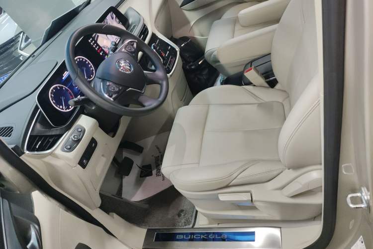 Used Buick GL8 2022 ES Landtrek 653T Comfort Edition
