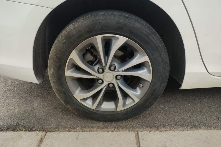 Used Buick Verano 2023 Pro Le Yi Edition
