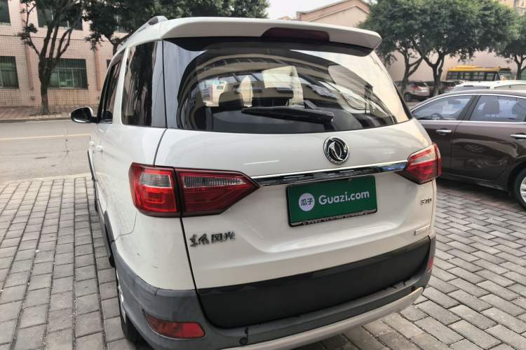 Used Dongfeng Fengon 370 2016 1.5L Manual Luxury 7-Seater