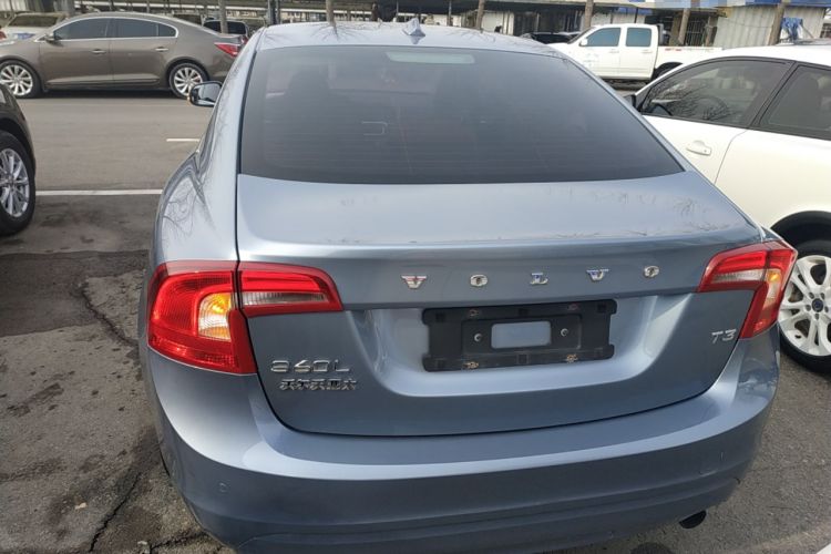 Used Volvo S60 2018 S60L T3 Smart Progress Edition
