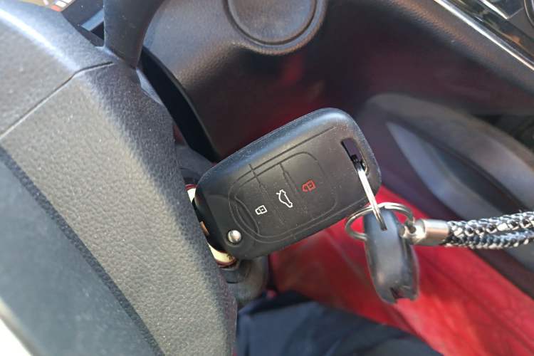 Used Wuling Hongguang S3 2018 1.5L Manual Luxury Model China V Standard