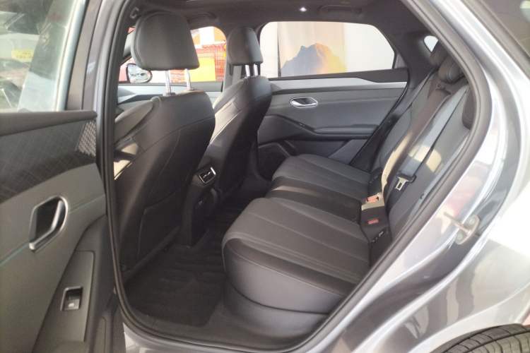 Used BYD Qin L 2025 EV 545KM Beyond Version
