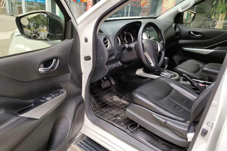 Used Nissan Terra 2020 2.5L XL Upper Automatic Two-Wheel Drive Luxury Edition