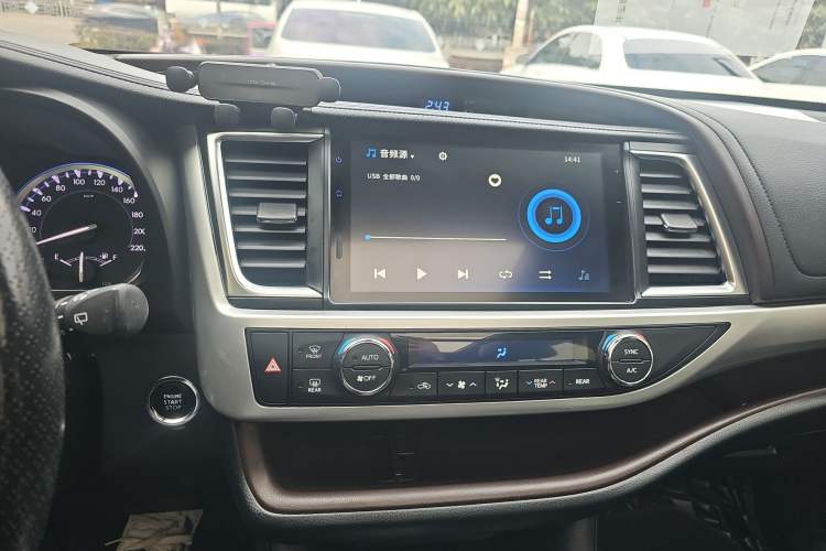 Used Toyota Highlander 2021 2.0T Four-Wheel Drive Luxury Edition 7 Seats